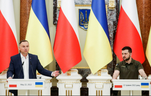 Украина сдаёт себя полякам