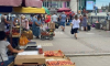 Никому нет дела: стихийная торговля в Керчи работает без выходных