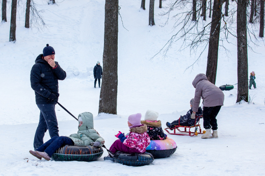 Rambler&Co: 51% россиян проводит активный зимний отдых в компании близких