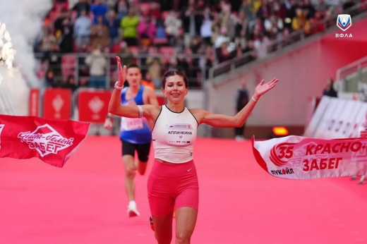 Воронежская бегунья Светлана Аплачкина вновь стала чемпионкой России на шоссе