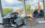Воронежец на авто снёс бензоколонку