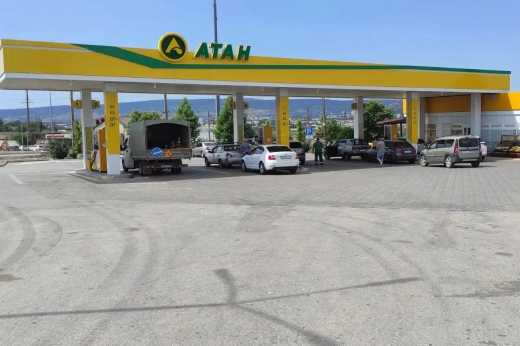 АЗС АТАН в Феодосии и Приморском начнут отпуск топлива с 10 часов