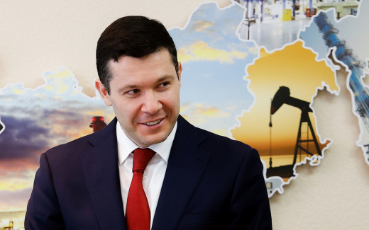Алиханов сообщил о почти 5,9 трлн рублей на госпрограммы Минпромторга