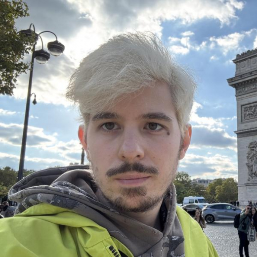 Супераппы и отдельные сервисы: что выгоднее бизнесу и удобнее пользователям