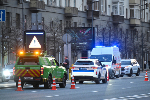 Двое москвичей вместе с несовершеннолетней попытались инсценировать ДТП