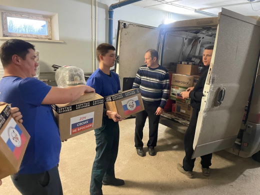 В Коломне сотрудники ПСЧ №32 оказали помощь в погрузке гуманитарной помощи
