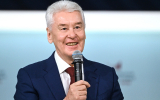 Мэр Москвы Собянин поздравил президента России Путина с днем рождения