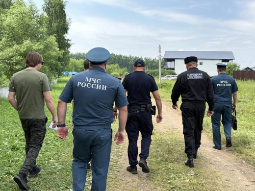 В Рузском округе сотрудники МЧС контролируют обстановку на водоемах и в прибрежной зоне