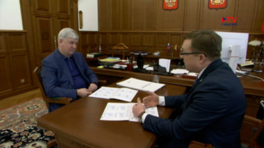 Воронежский губернатор обсудил развитие социальной сферы и ЖКХ с главой Поворинского района
