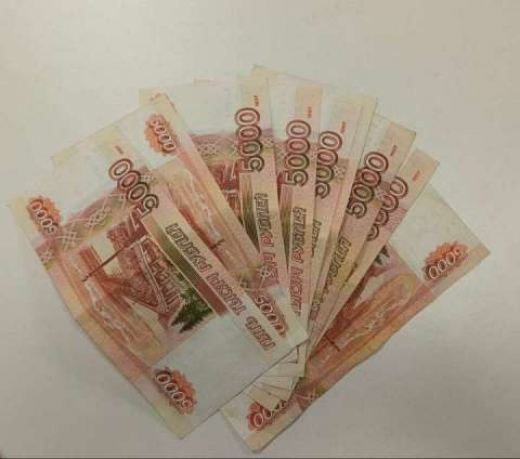 Воронежские полицейские разоблачили банду банкиров-обнальщиков