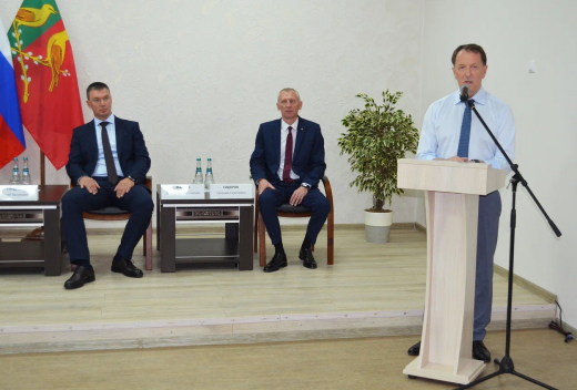 Алексей Гордеев посетил с рабочим визитом Таловский район