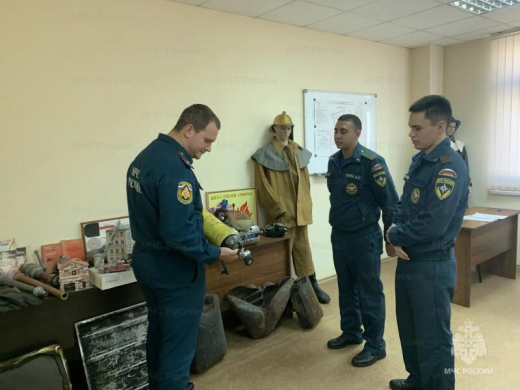В пожарно-спасательных подразделениях Подмосковья стартовала военная служба по призыву