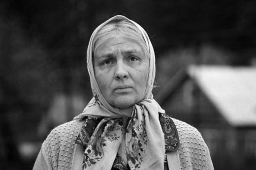 Звезда фильма «Любовь и голуби» умерла во сне. Подвело сердце