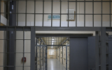 В Москве обвиненного в изнасилованиях дочерей мужчину нашли повешенным в тюремной камере