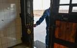 Жителя Лобни осудили на пять лет колонии за выбитый посетителю кафе стаканом глаз