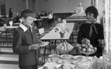 Москвичи поделились воспоминаниями о школьных столовых