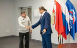 24 года без паспорта и прав. Как Сергей Чижов добился гражданства для воронежца