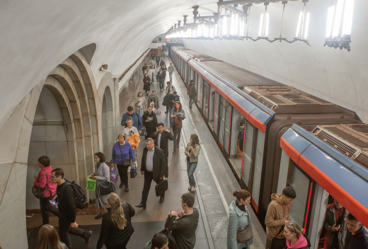 В метро Москвы в 2026 году протестируют беспилотный режим вождения поезда