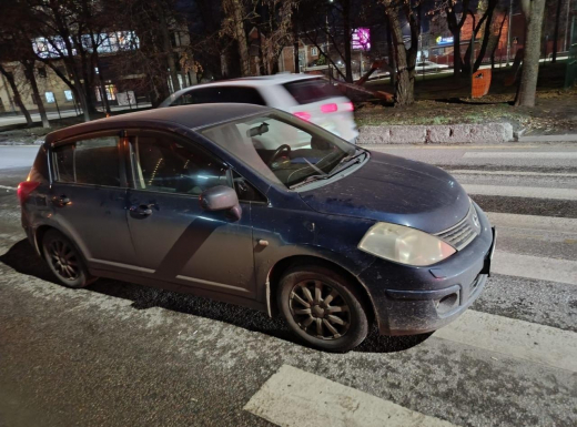 Иномарка сбила 14-летнюю девочку на переходе в Воронеже