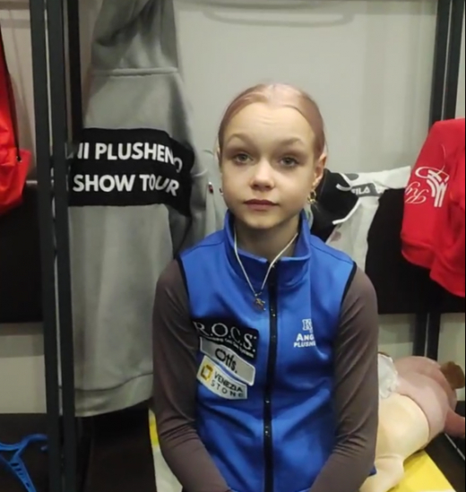 Угрозы облить кислотой появились в скандале с Еленой Костылевой