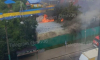 Крупный пожар у автобусной остановки в Воронеже сняли на видео