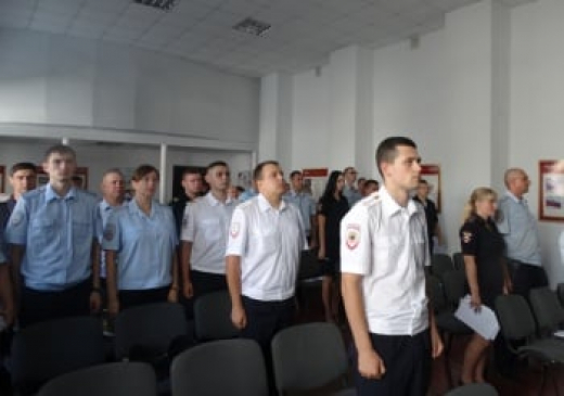Молодые сотрудники органов внутренних дел в Керчи приняли Присягу