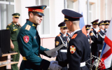 В Крыму военнослужащие Росгвардии поздравили подшефных кадетов с окончанием учёбы