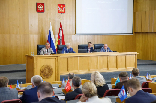 Депутаты Воронежской облдумы распространили бесплатную юридическую помощь на отцов-одиночек