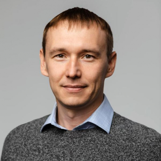 Большинству компаний не нужно тратить деньги на корпоративные решения