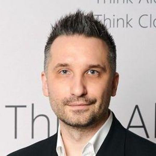 Специализированные ИИ-чипы: перспективы и особенности