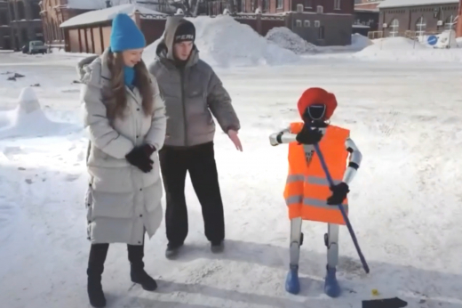 В Москве провели эксперимент с роботом-дворником