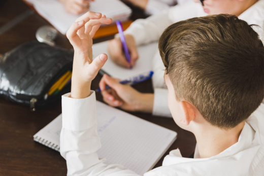 В Воронеже на карантин по ОРВИ закрыты три класса в трех школах