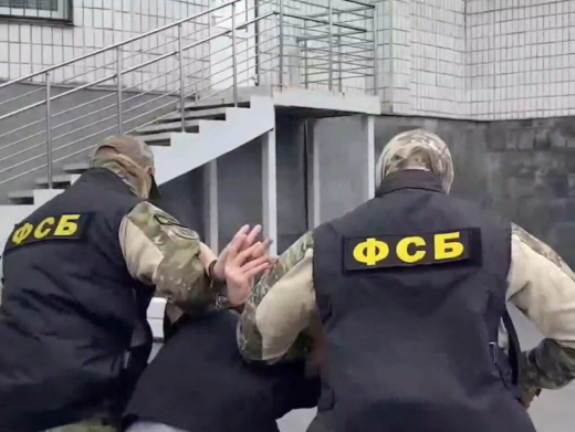 Украинский агент отправил военным в Воронеж парфюм с бомбой: видео