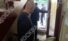 На юго-западе Москвы мужчина провалился в дыру в подъезде