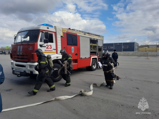 Пожарно-тактические учения в распределительном центре «ОЗОН»