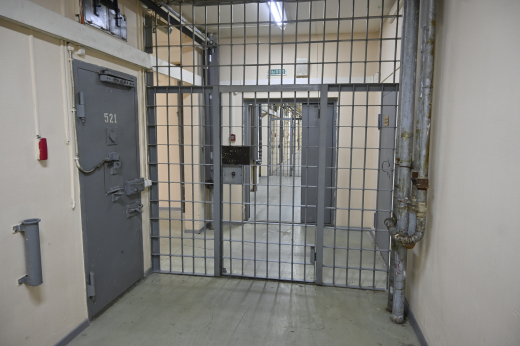 Суд в Москве приговорил дворника к 20 годам колонии за убийство ребенка в 1999 году