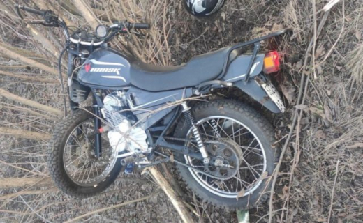 Многократно нарушавший ПДД байкер перевернулся на мотоцикле в Воронежской области