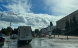 На парковке на Кирова,5 разрыли часть дороги