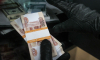 МВД: Мошенники заставили москвича вскрывать чужие сейфы