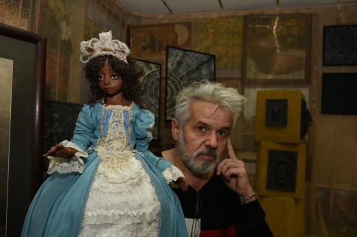 Воронежский художник рассказал, как создаёт авторские куклы, где черпает вдохновение и сколько стоит фарфоровая красавица