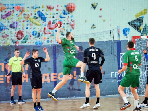 Воронежские гандболисты проиграли в предпоследнем матче Высшей лиги
