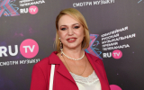 Телеведущая Довлатова заявила об отсутствии запретов в жизни ее детей