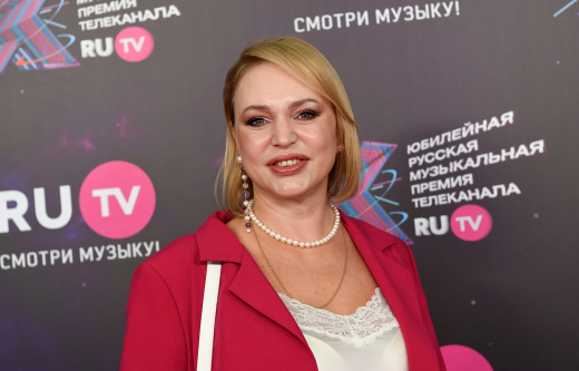 Телеведущая Довлатова заявила об отсутствии запретов в жизни ее детей