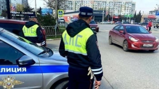 Керченских водителей призвали позаботиться о безопасности детей в автомобиле