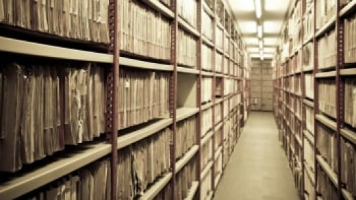 Крымчанам напомнили, что архивные копии правоустанавливающих документов выдаются безвозмездно