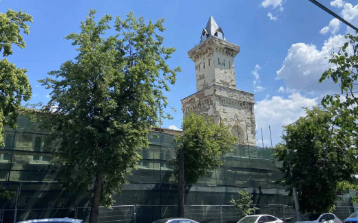 Двухсотлетнюю пожарную каланчу начали обновлять в историческом центре Воронежа