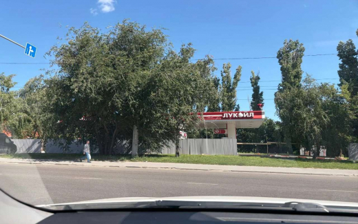 «Лукойл» в разгар топливного кризиса приостанавливает работу части АЗС уже во втором регионе