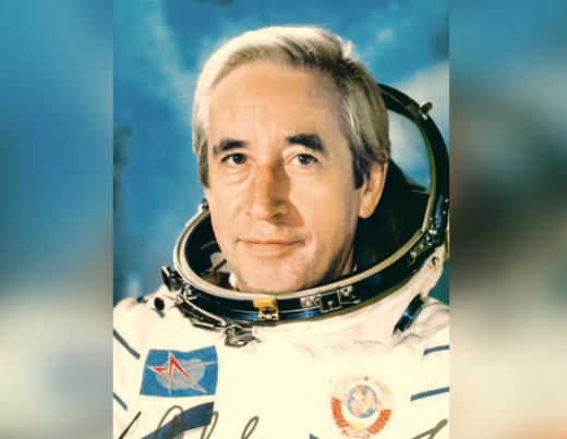 Провожал в полёт Хрущёв, а встречал Брежнев: 5 интересных фактов о первом воронежском космонавте