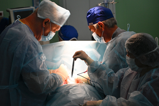 Десятикилограммовую опухоль удалили пациенту подмосковные врачи