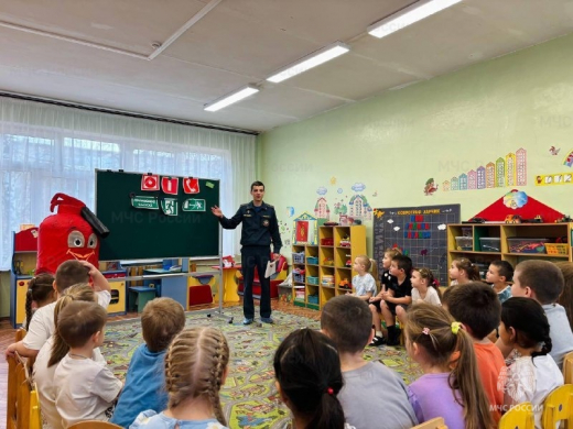 Занятия по пожарной безопасности проводятся с юными жителями Серебряных Прудов